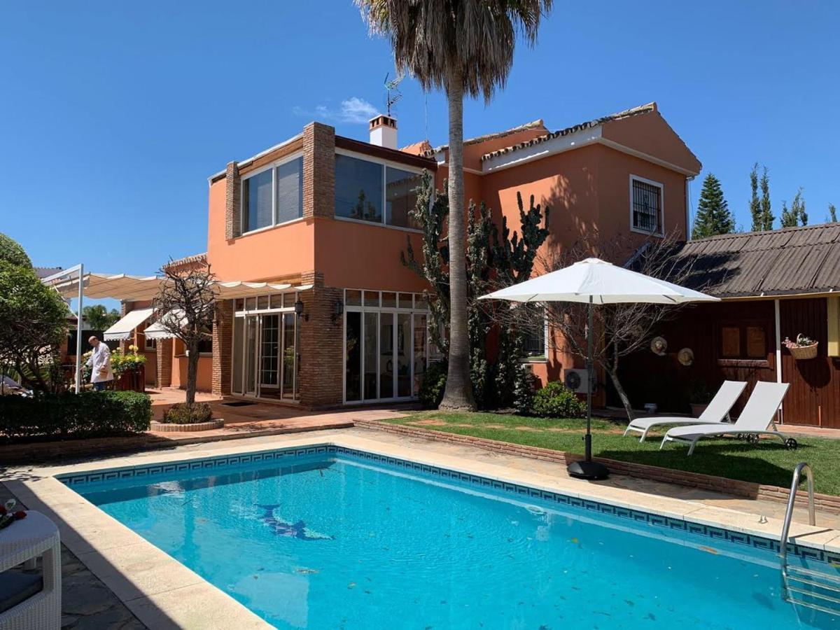 Chalet Con Piscina A 50 M De La Playa . Marbella Esterno foto