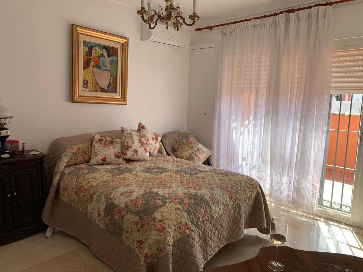 Chalet Con Piscina A 50 M De La Playa . Marbella Esterno foto