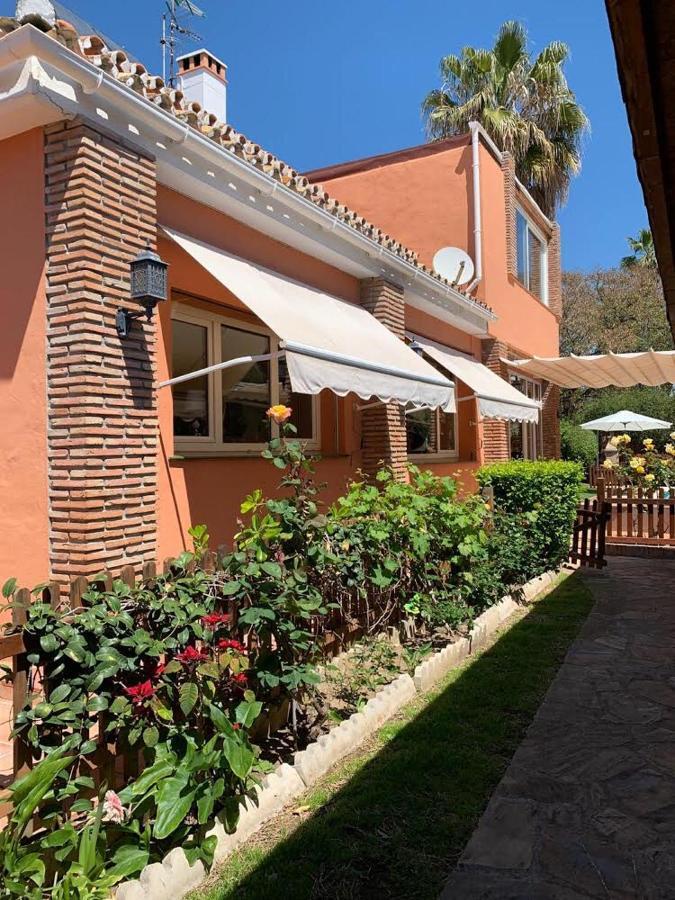 Chalet Con Piscina A 50 M De La Playa . Marbella Esterno foto